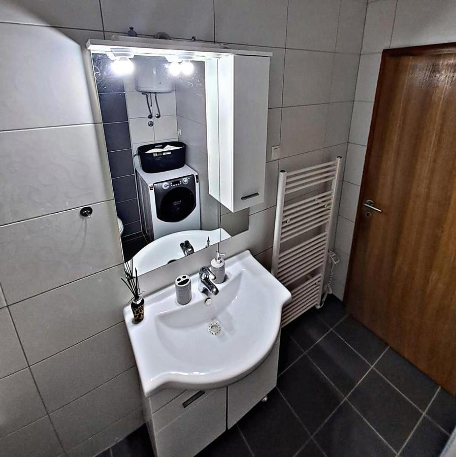 Apartment Aria Lux Mostar Buitenkant foto